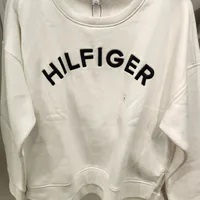 [S] TOMMY HILFIGER EMBROIDERED HILFIGER LOGO SWEATSHIRT,WHITE, 76J4825-110 (STH785)