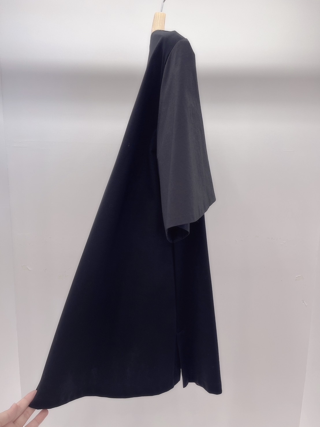 雙素材傘狀上衣