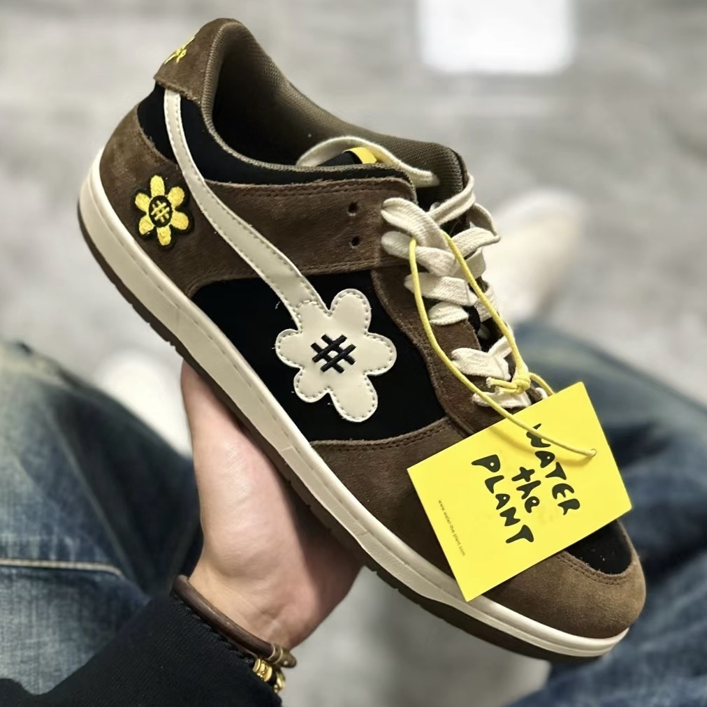 WATER THE PLANT Wtp white truffle 摩卡咖啡麂皮 倒鉤配色 日本限定 刺繡 花花 小花鞋