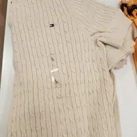 [S] TOMMY HILFIGER CABLE SHORT SLEEVE SWEATER,NATURAL, 76J4700-280 (STH794)