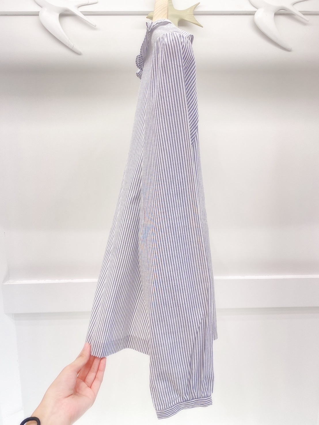 荷葉領直條紋襯衫