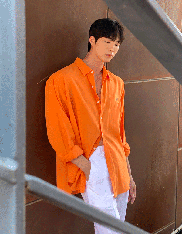 皇冠補丁亞麻襯衫