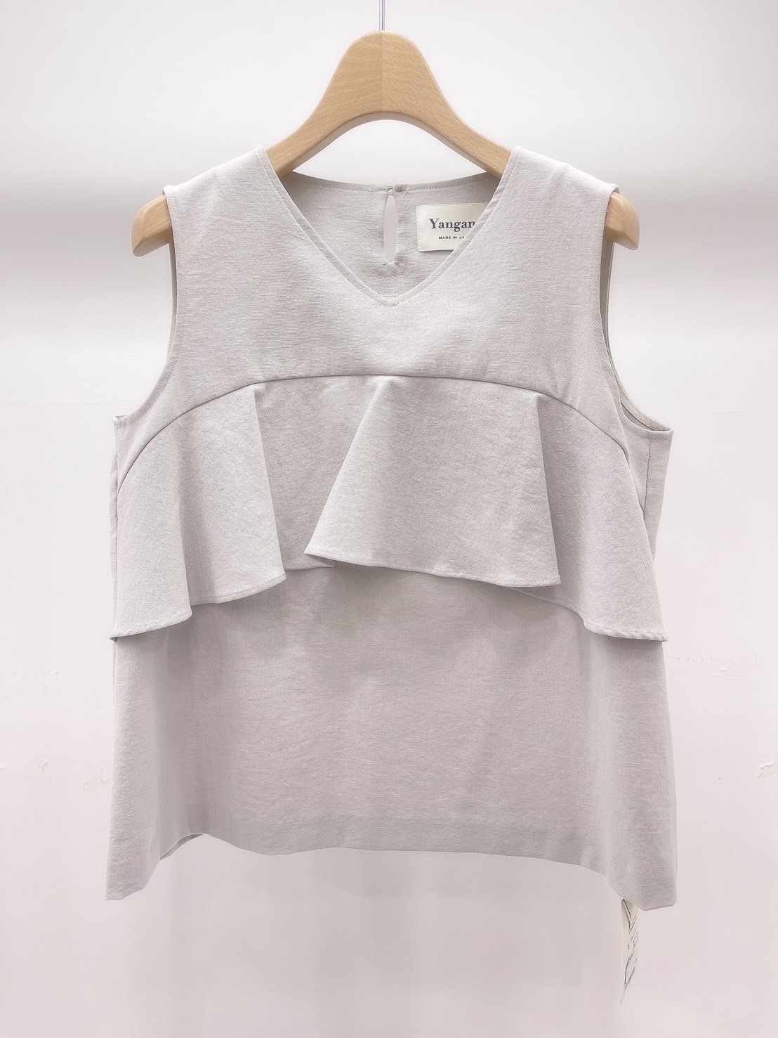 無袖胸荷葉上衣