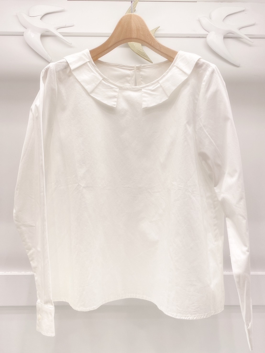 打摺領襯衫上衣