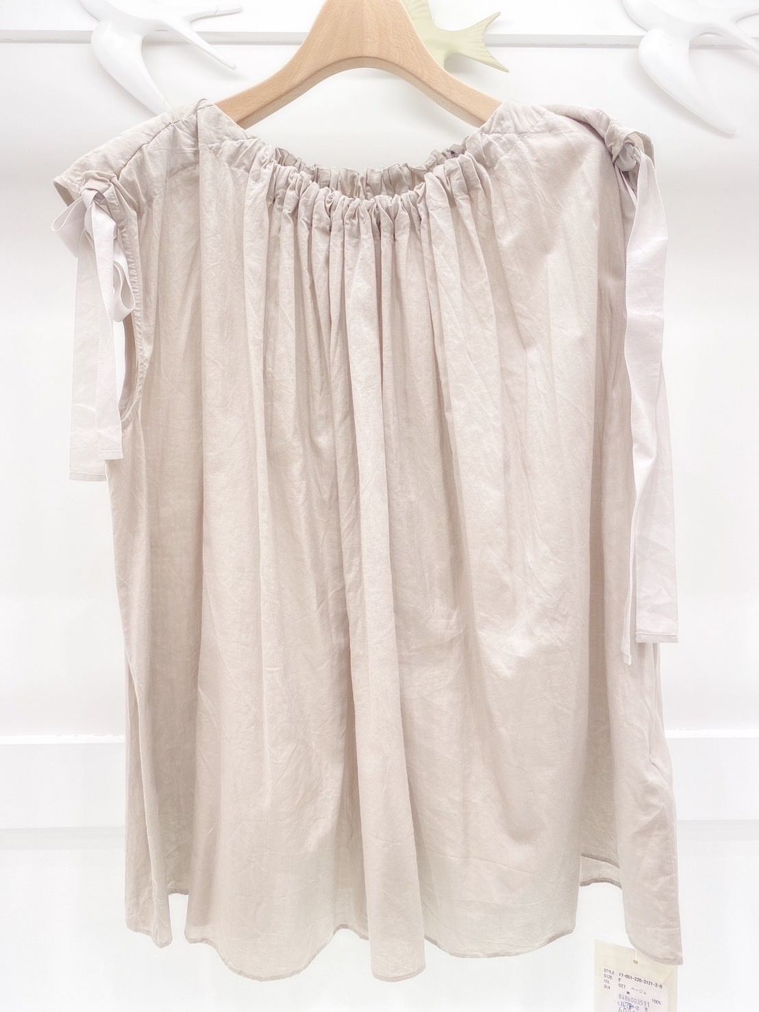 無袖綁蝴蝶結上衣