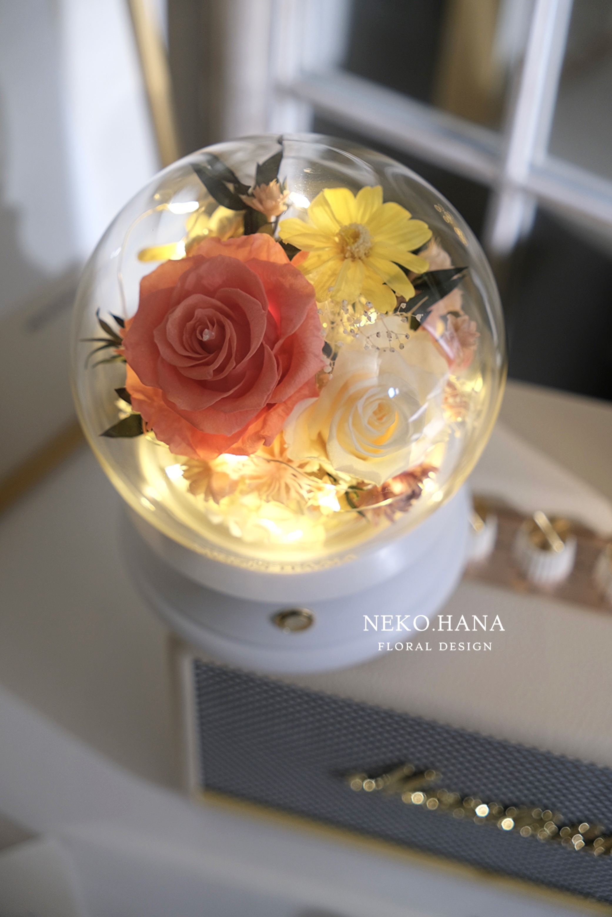 橘黃色永生花藍芽音響