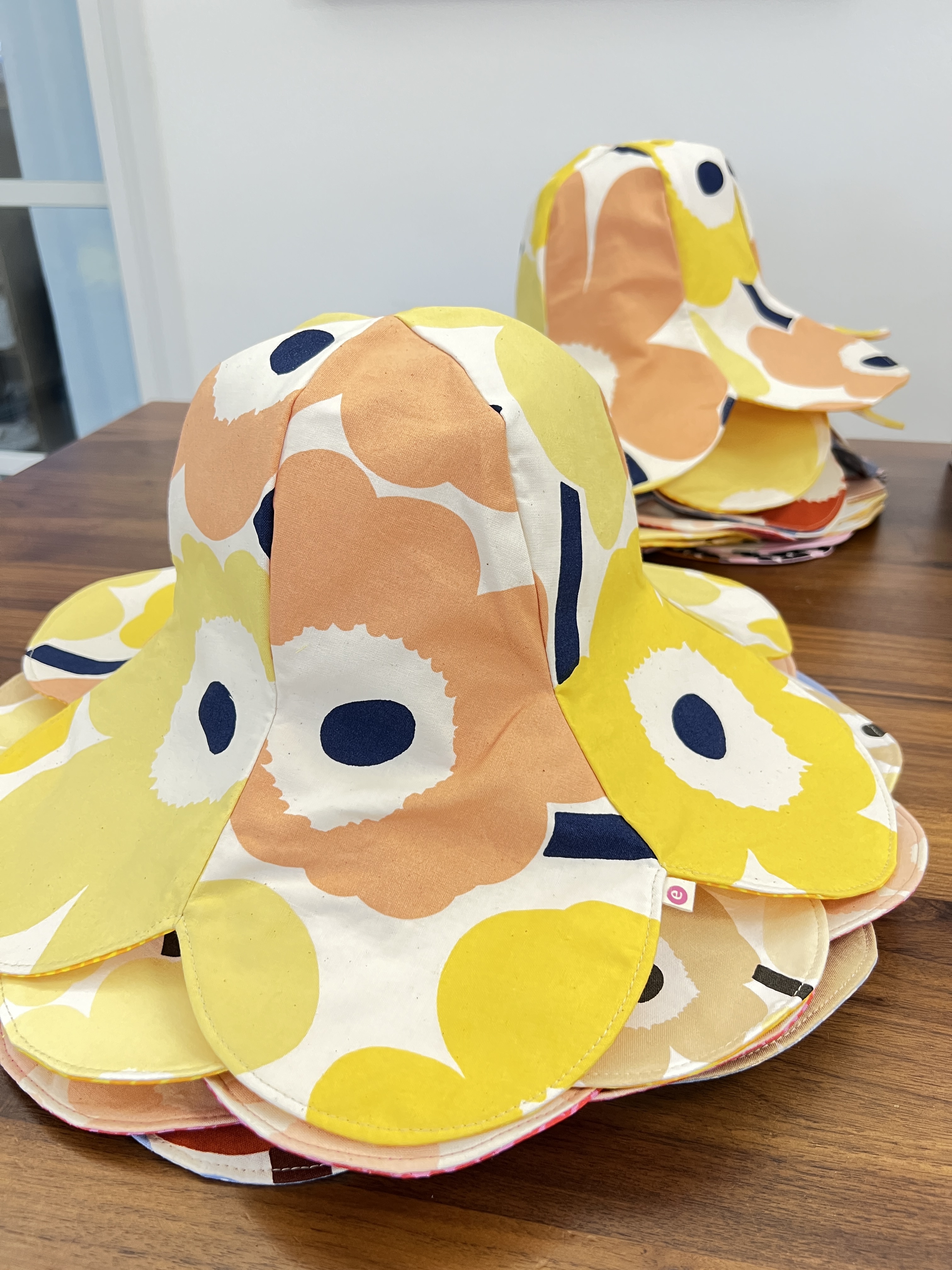 Tulip hat  | marimekko cotton fabric | light beige x yellow unikko