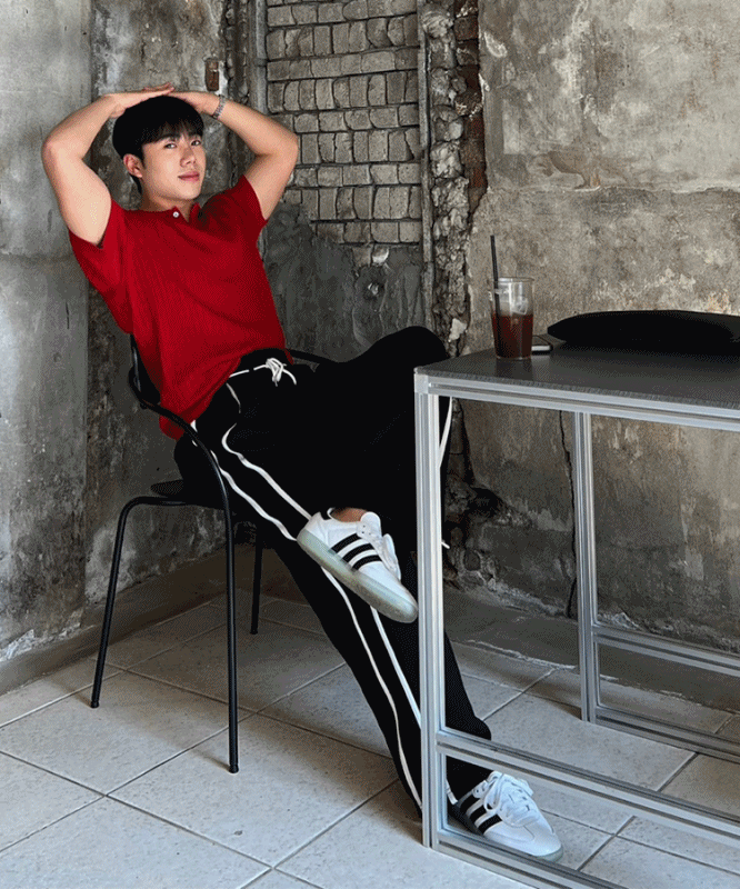 角繩線條運動褲