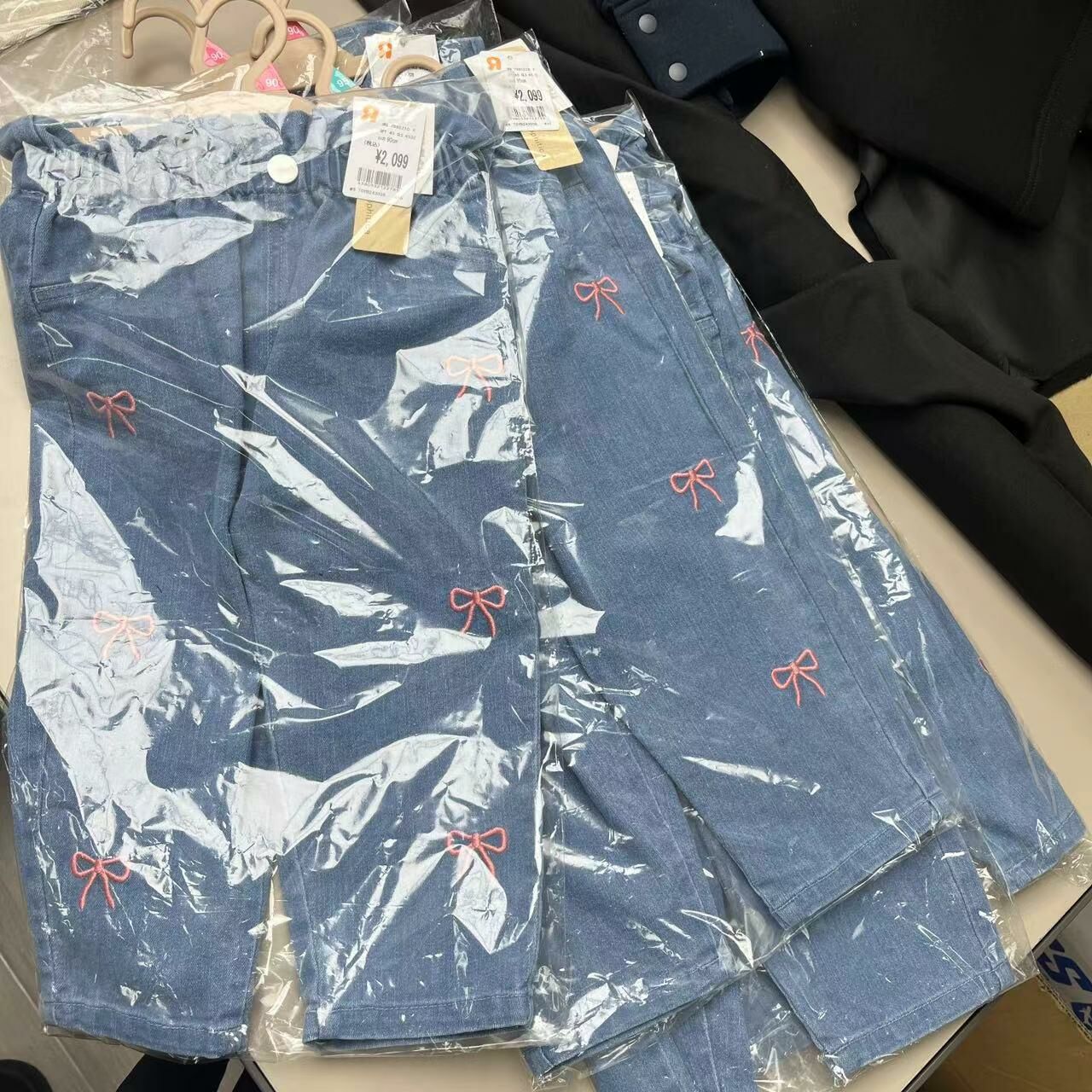 日單蝴蝶結牛仔褲