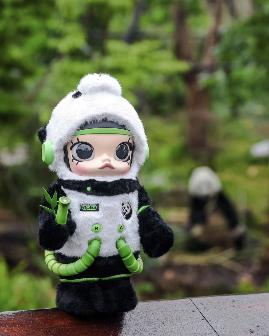 <官方正版授權>POPMART泡泡瑪特 SPACE MOLLY 熊貓 400%🐼