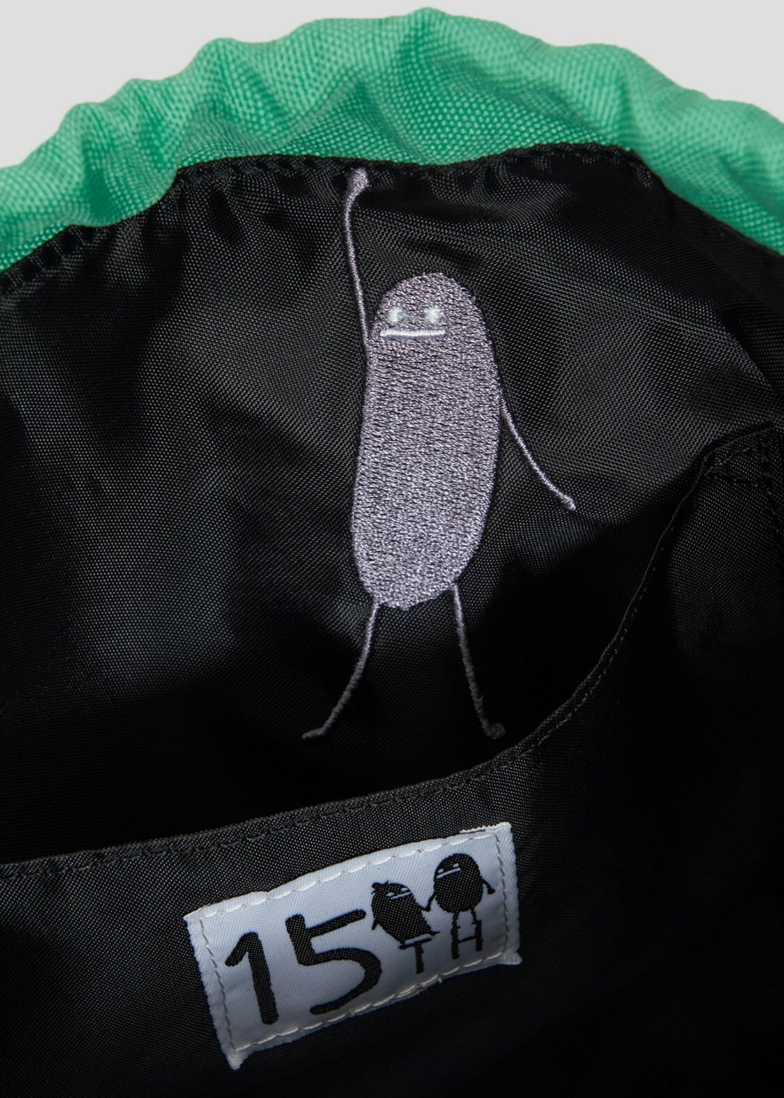 預購 - DTSG 豆豆15週年 x Outdoor Products x Control Freak 2way bag (S) 豆與熊貓