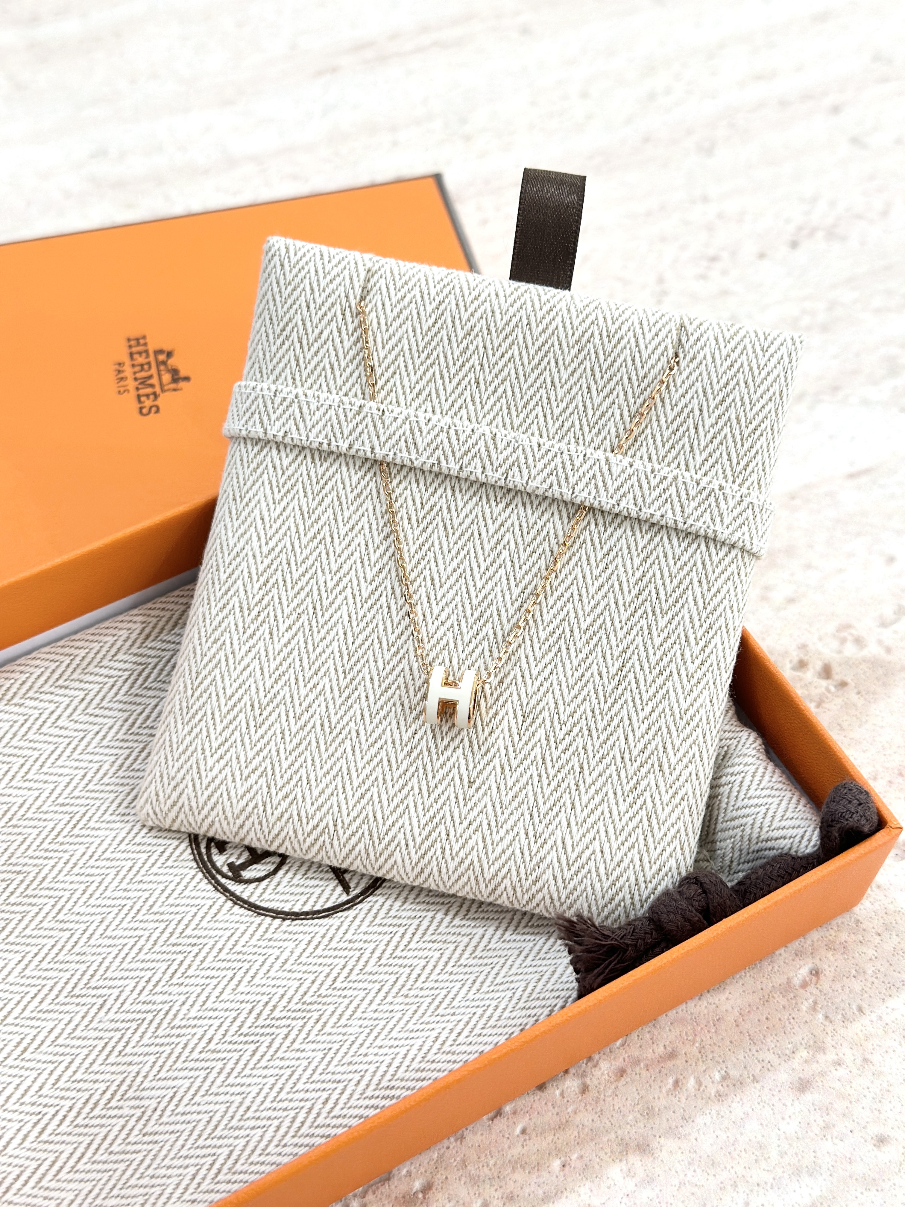 HERMÈS Mini Pop H Pendant
