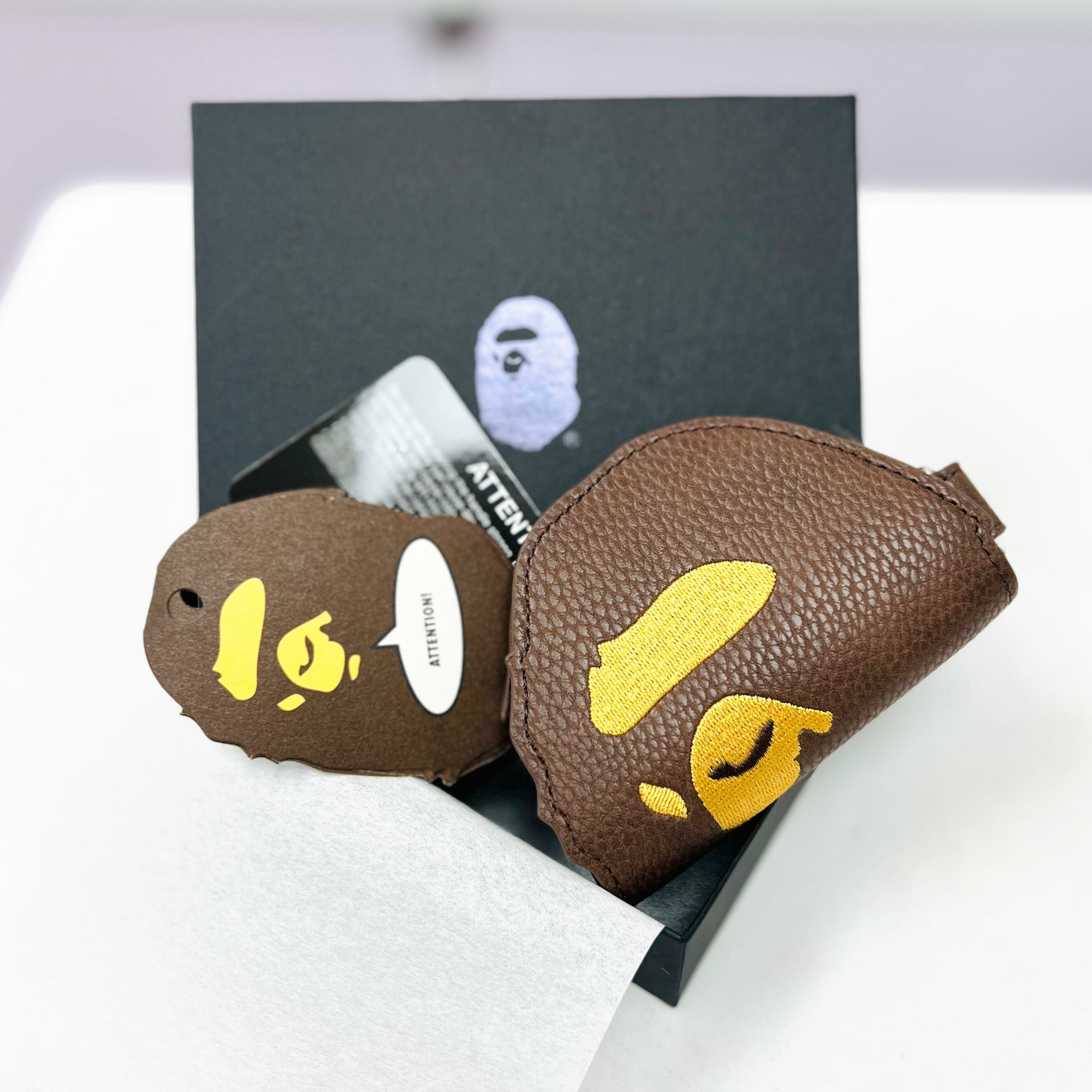 A BATHING APE® APE HEAD KEY CASE