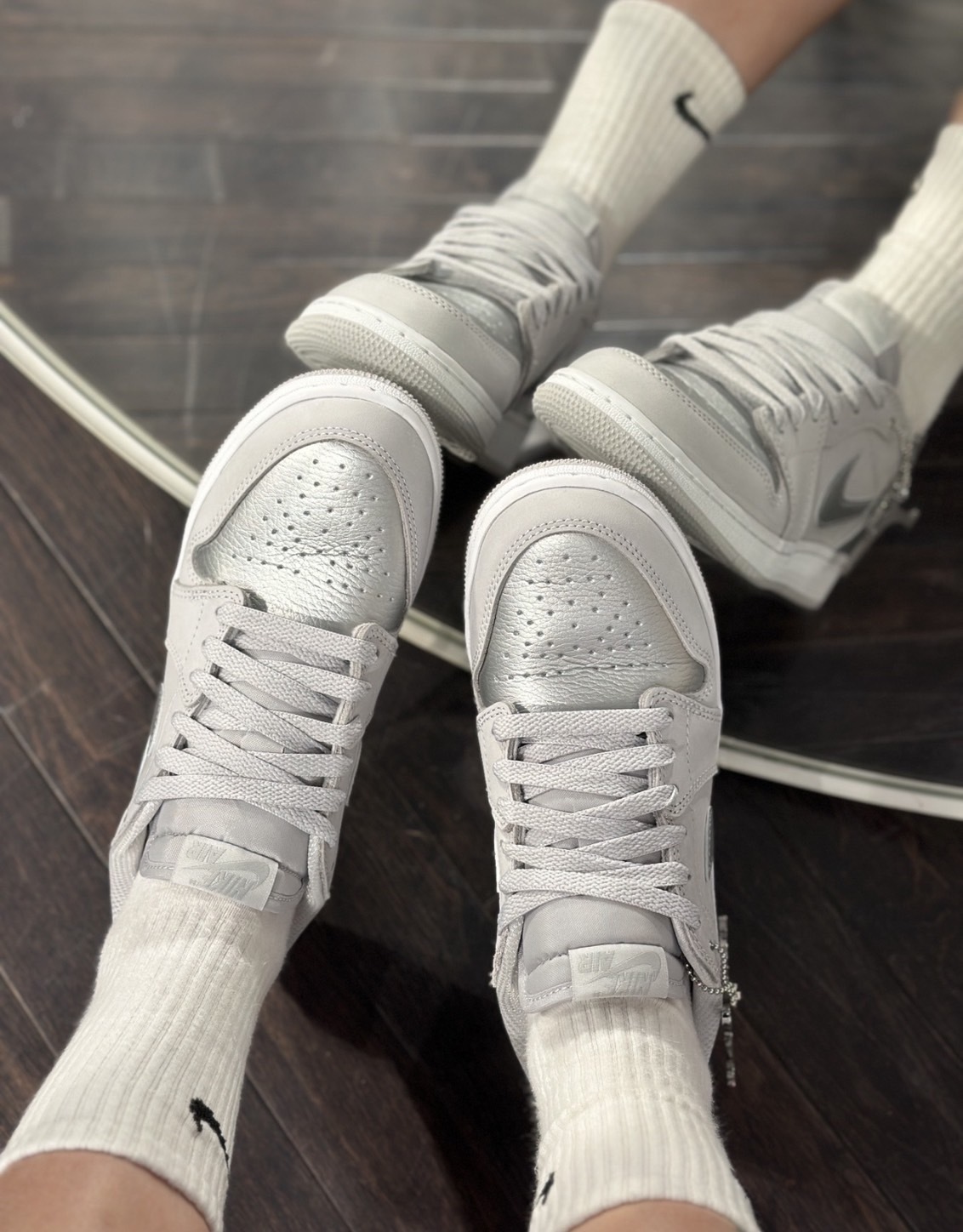 Air Jordan 1 電鍍銀