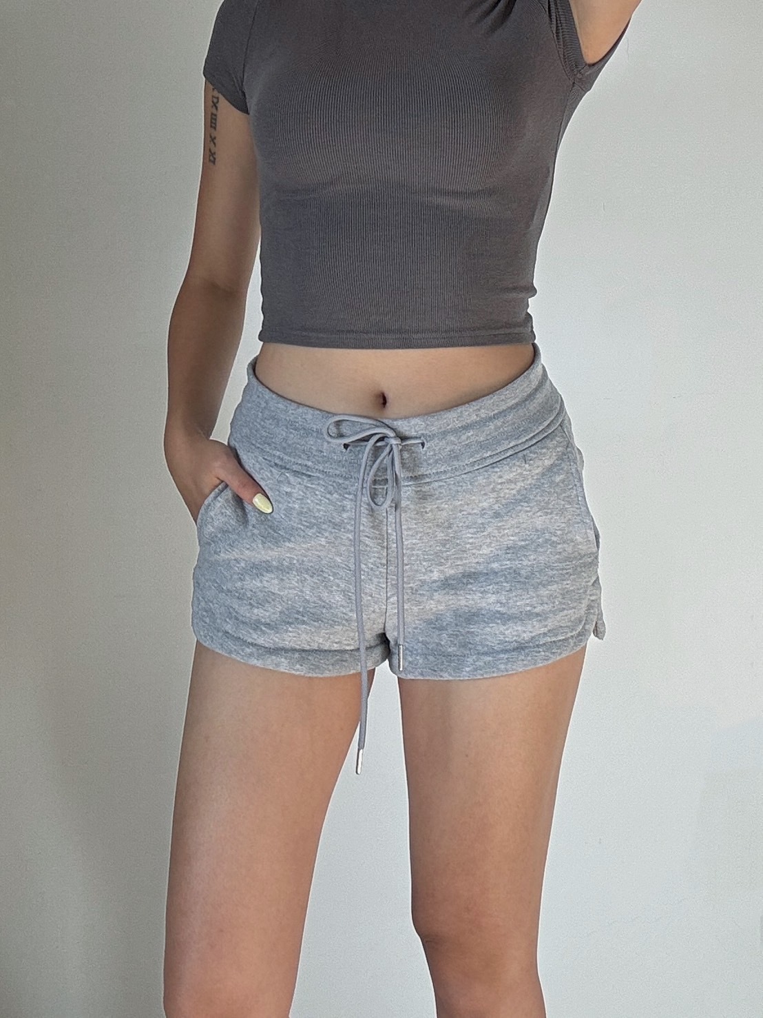 超舒適！歐美小開衩棉質短褲 (4色)