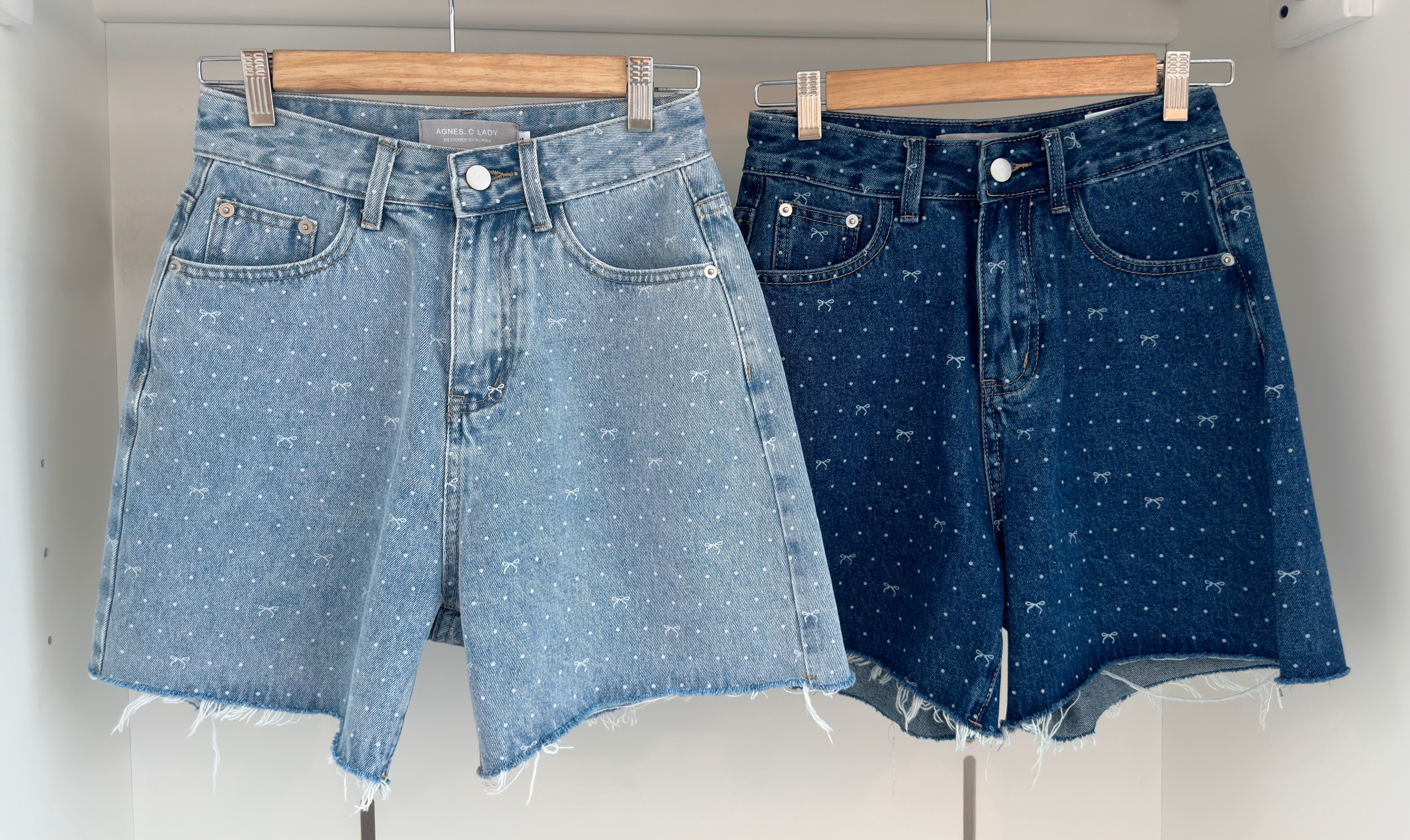 DENIM DOTTED & RIBBON BOW PRINT SHORTS
