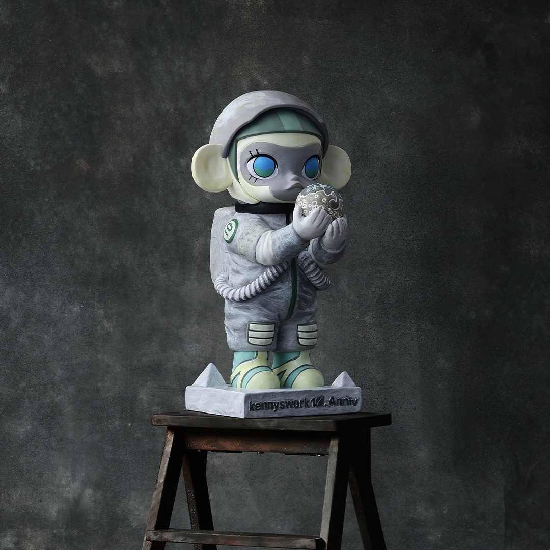 POPMART 泡泡瑪特「MOLLY周年雕塑經典回歸系列」盲盒