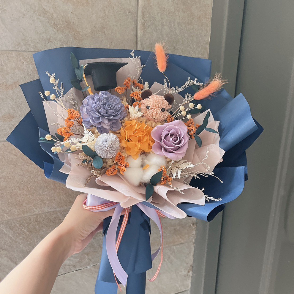 橘紫色系小熊畢業花束