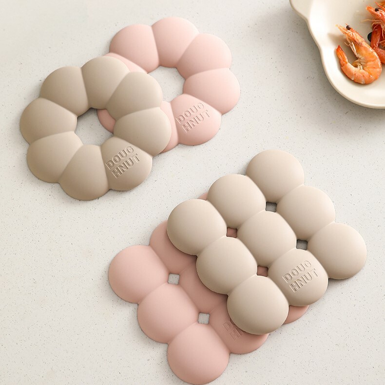 《4522》可愛少女色矽膠防滑隔熱墊