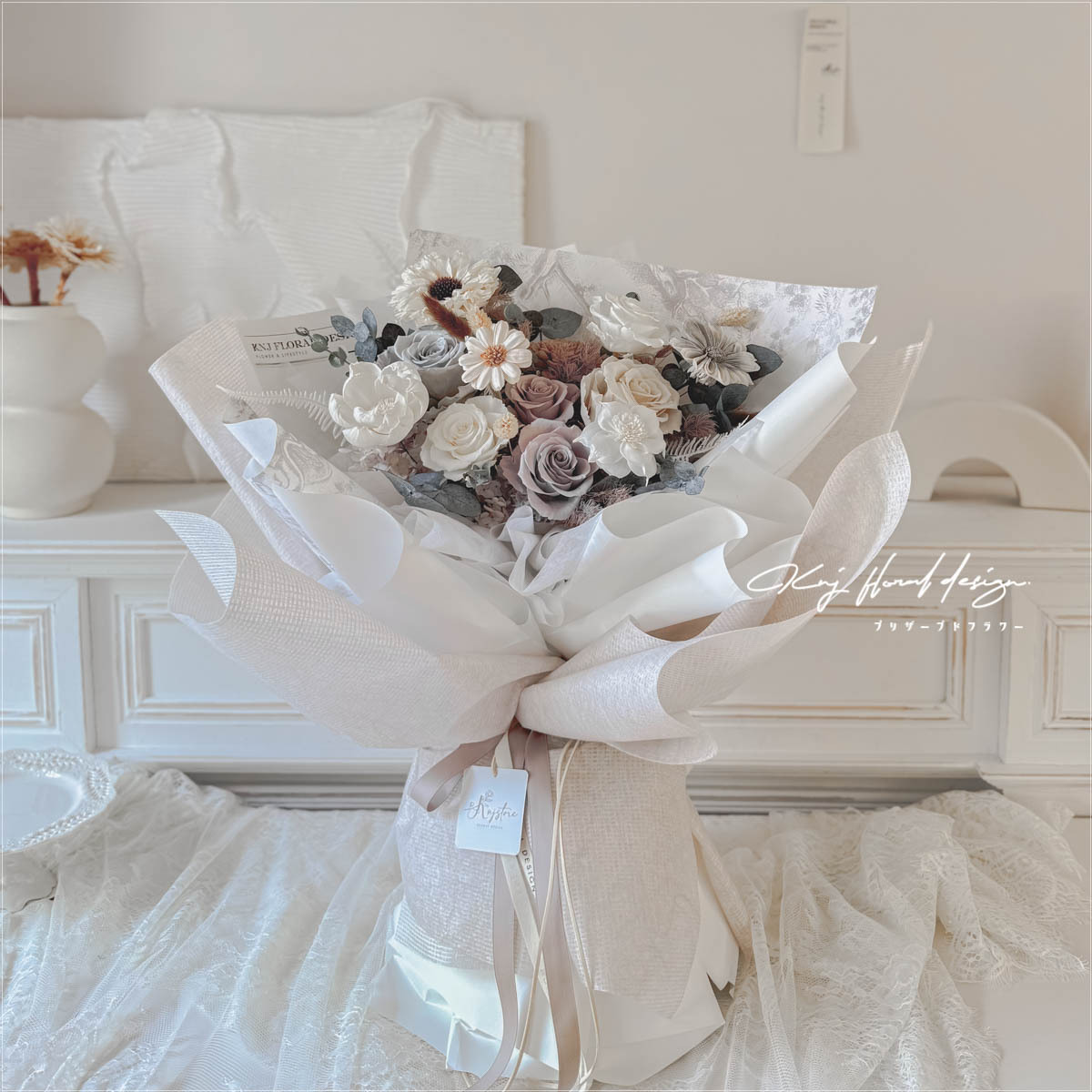 侘寂美學．六朵永生玫瑰花束