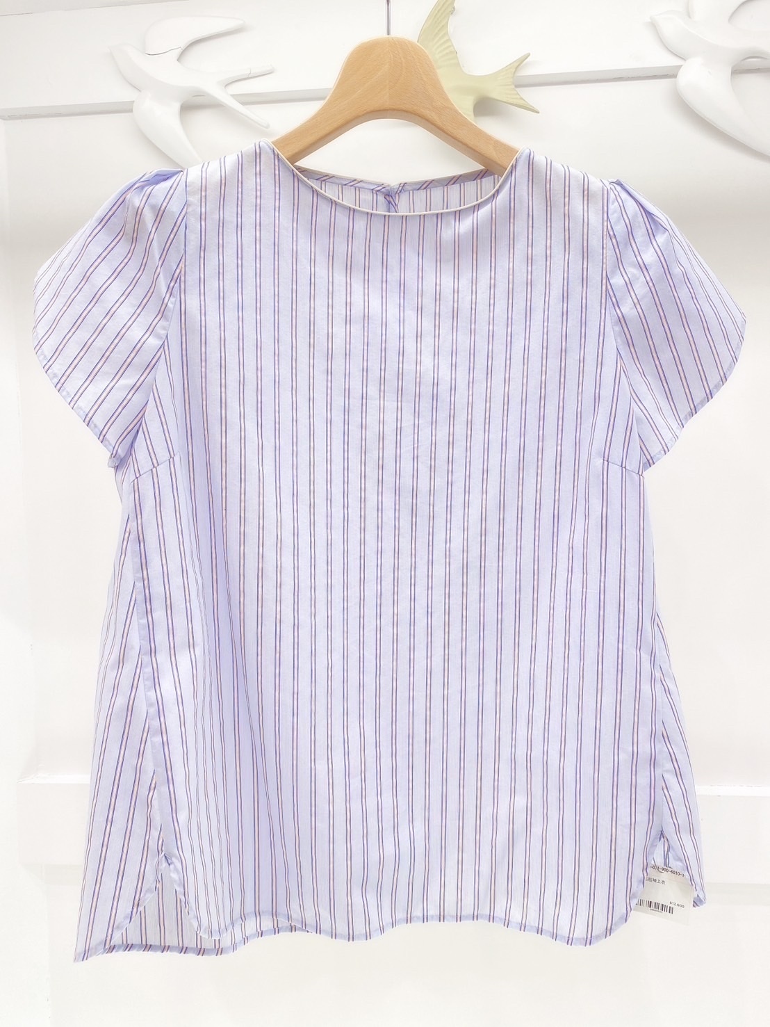 直條花苞袖上衣