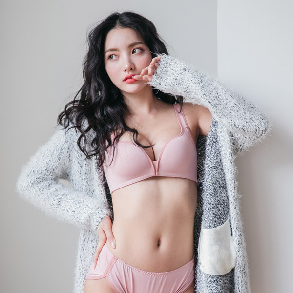 R-rated Bra (B/C Cup)