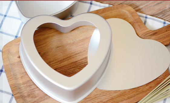 Popular anodized heart-shaped live bottom cake mold (silver) (Specifications: small-large) (please contact customer service to confirm the delivery size after placing the order)