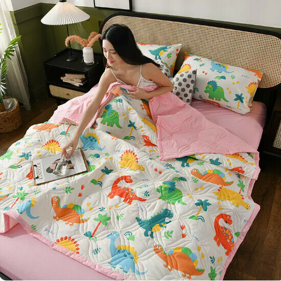 New air-conditioned washed quilt [dinosaur] size [180x200cm]