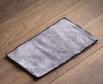 熱賣禪意鹿皮絨強吸水茶桌布(深灰繡竹)(尺寸:長29CM*寬16.8CM)