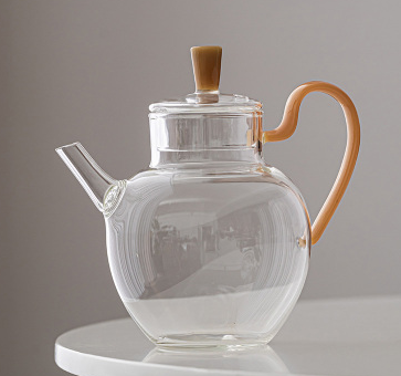 Hot selling simple heat-resistant glass teapot with filter and teapot (amber yellow) (size: length 14.2CM*width 13.5CM*capacity: about 400ML)