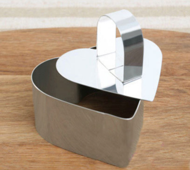 Popular stainless steel mousse ring with push plate (heart shape) (specification: 4 inches)