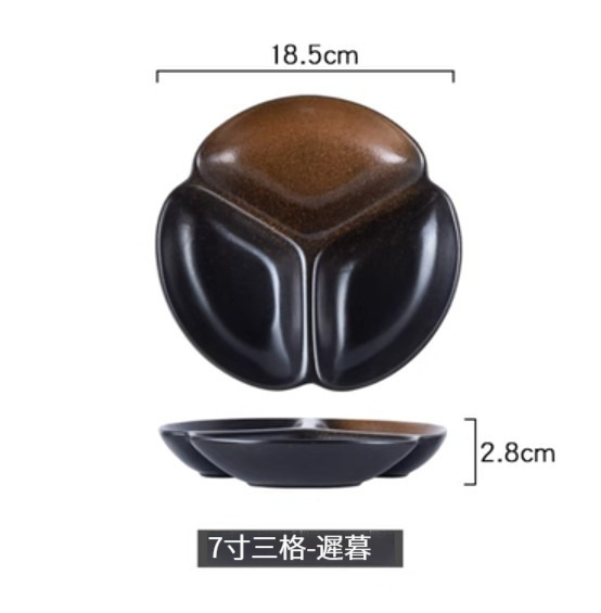 Popular ceramic plate [7-inch three-compartment-Chi Mu]