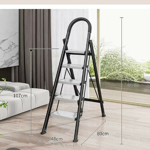 New folding herringbone ladder [black carbon steel household 5-step ladder aluminum pedal]