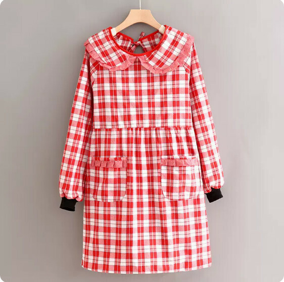 Hot recommended long-sleeved apron [AJ2 lace lapel cotton plaid blouse red] [Specification: 105*98CM]