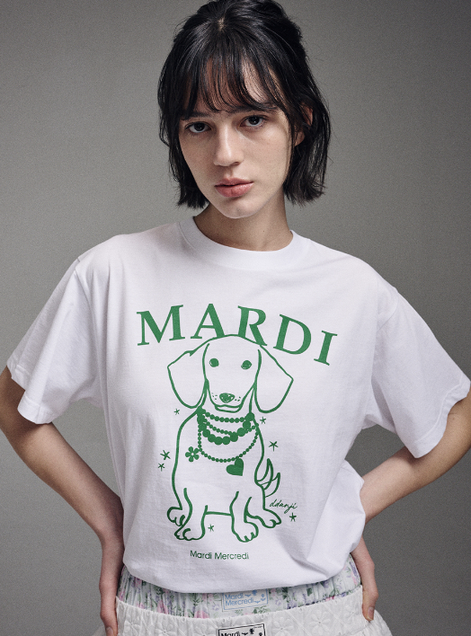 TSHIRT SWING THE TAIL DDANJI PEARL NECKLACE_