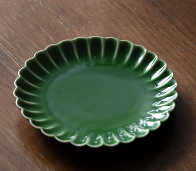 熱賣中式菊瓣圓形茶點盤(蘋果綠)(尺寸:直徑14.8CM*高2CM)