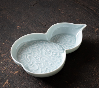 熱賣復古葫蘆陶瓷茶點盤(粉青)(尺寸:長15.5CM*寬10CM*高2.5CM)