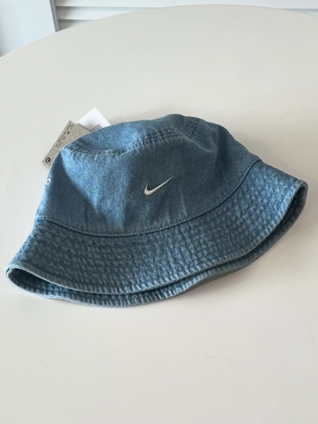 <帽控注意帽帽亂亂賣🤩> Nike 刺繡勾勾丹寧 淺藍 牛仔漁夫帽