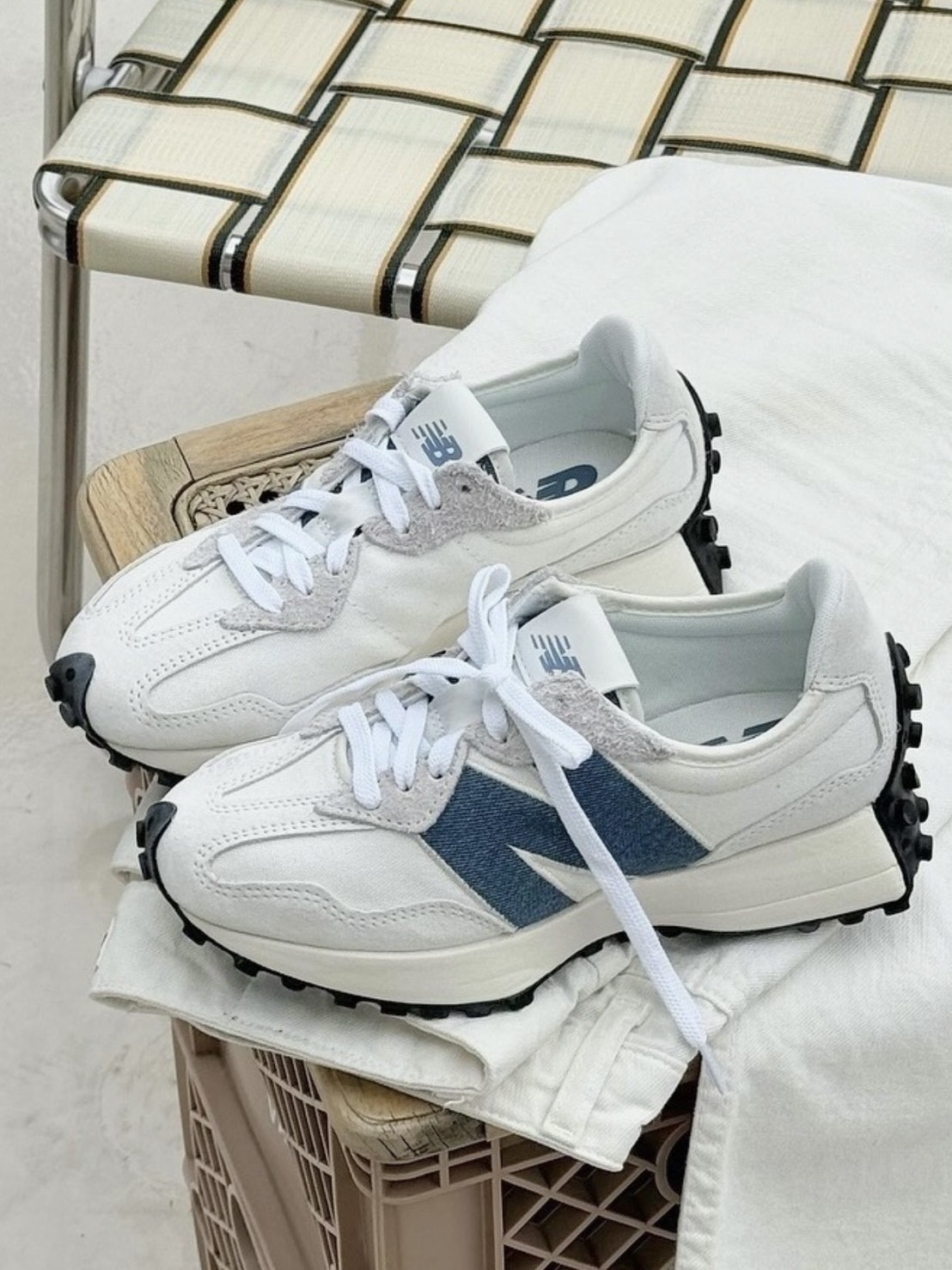 New Balance 327 杏奶海藍 (WS327JB)