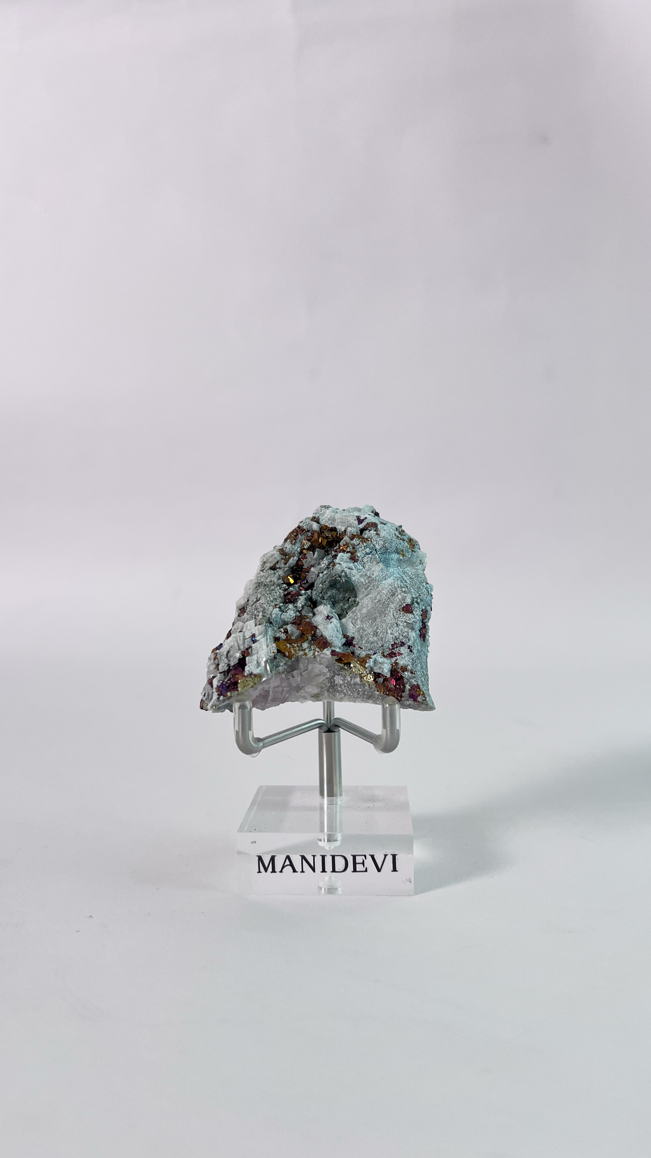 七彩斑銅礦 Bornite