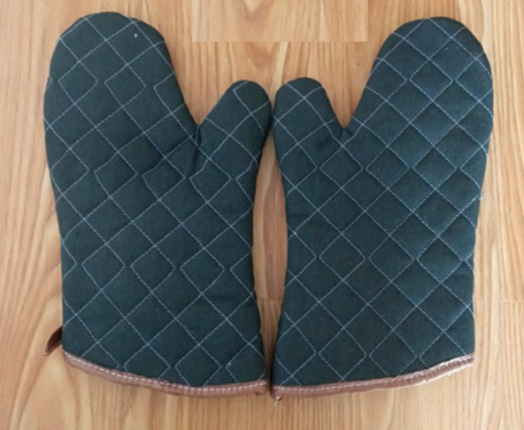 Popular 2 piece canvas high temperature resistant heat insulation anti-scald gloves (military green) (size: length 29CM)