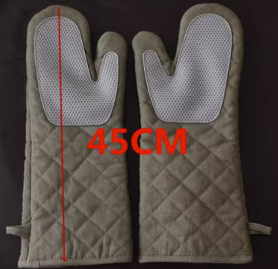 Popular 2 pieces thickened canvas silicone insulation and high temperature resistant gloves (size: length 45CM)