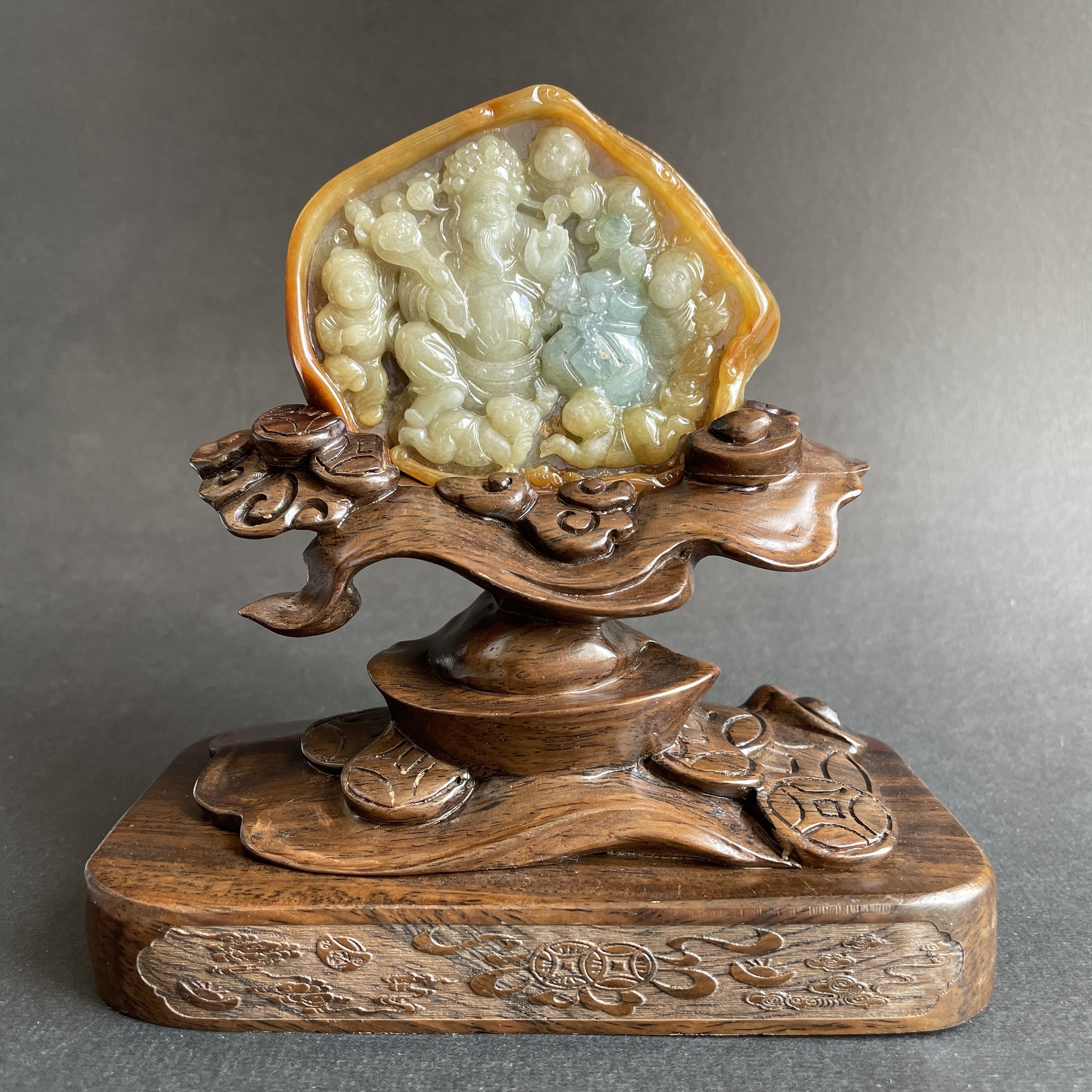 J2136 翡翠五子登科龍托印擺件