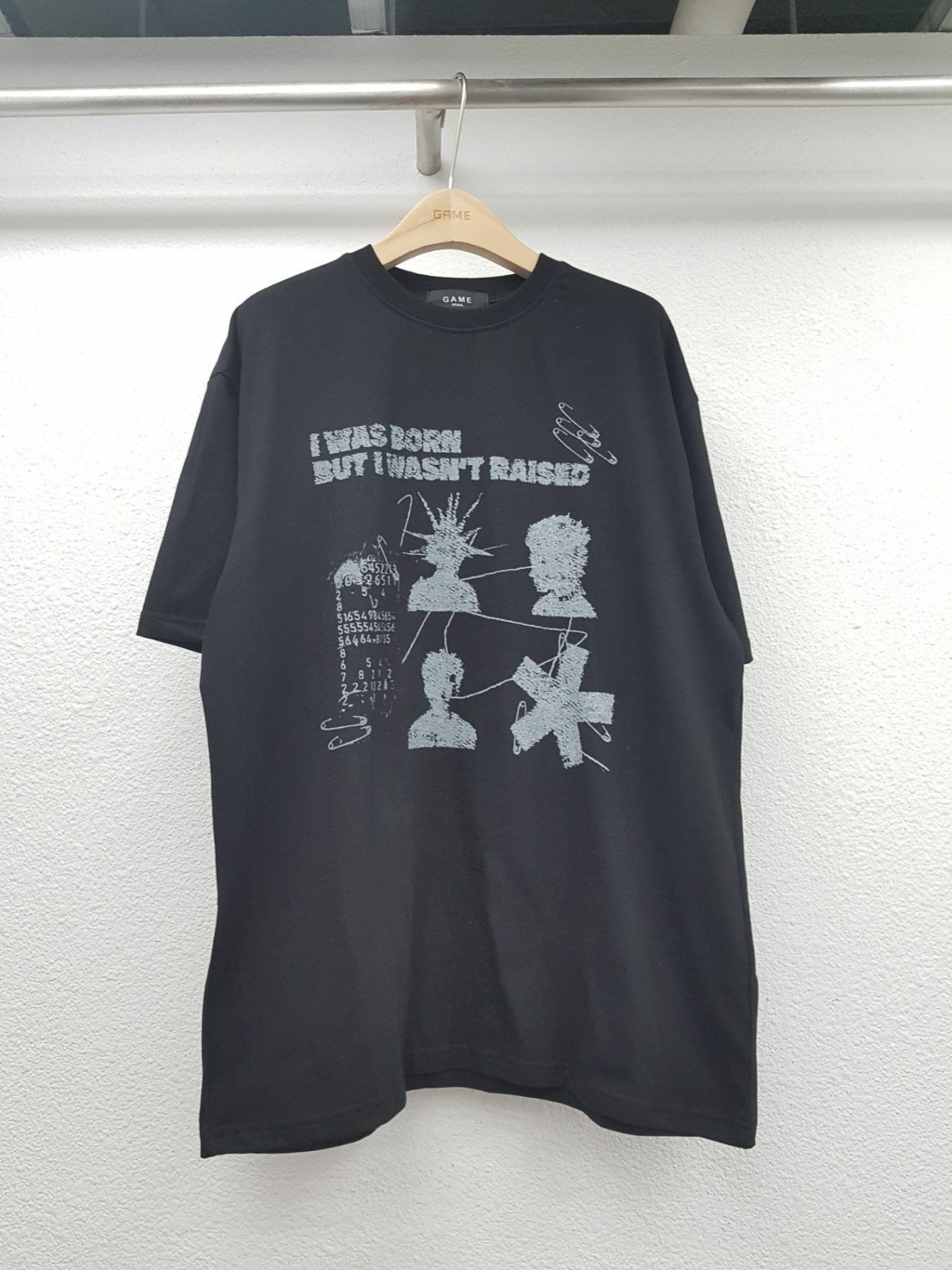 英文字圖案短袖Tee GAME-036T