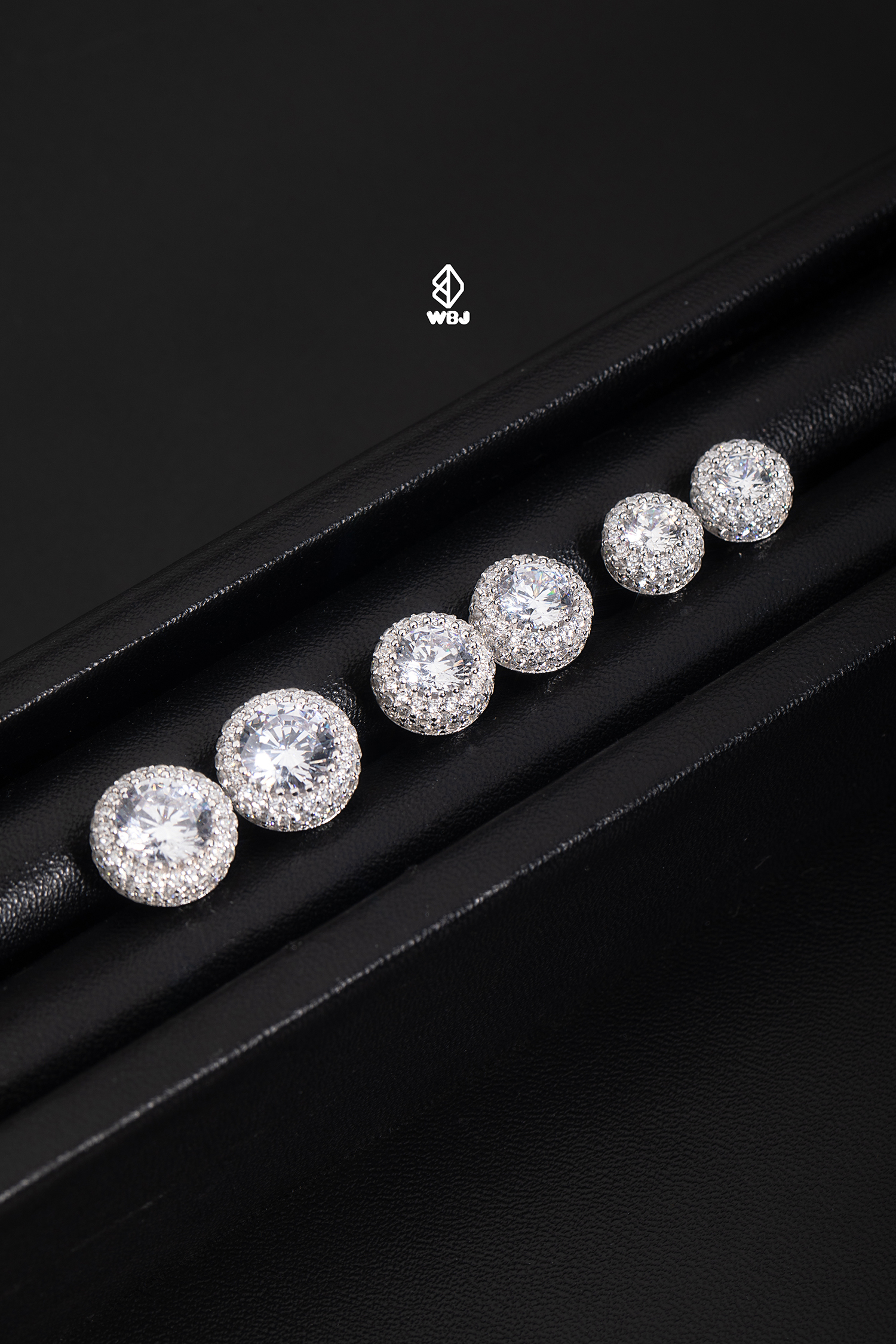 經典款｜圓型群鑲寶石耳釘純銀