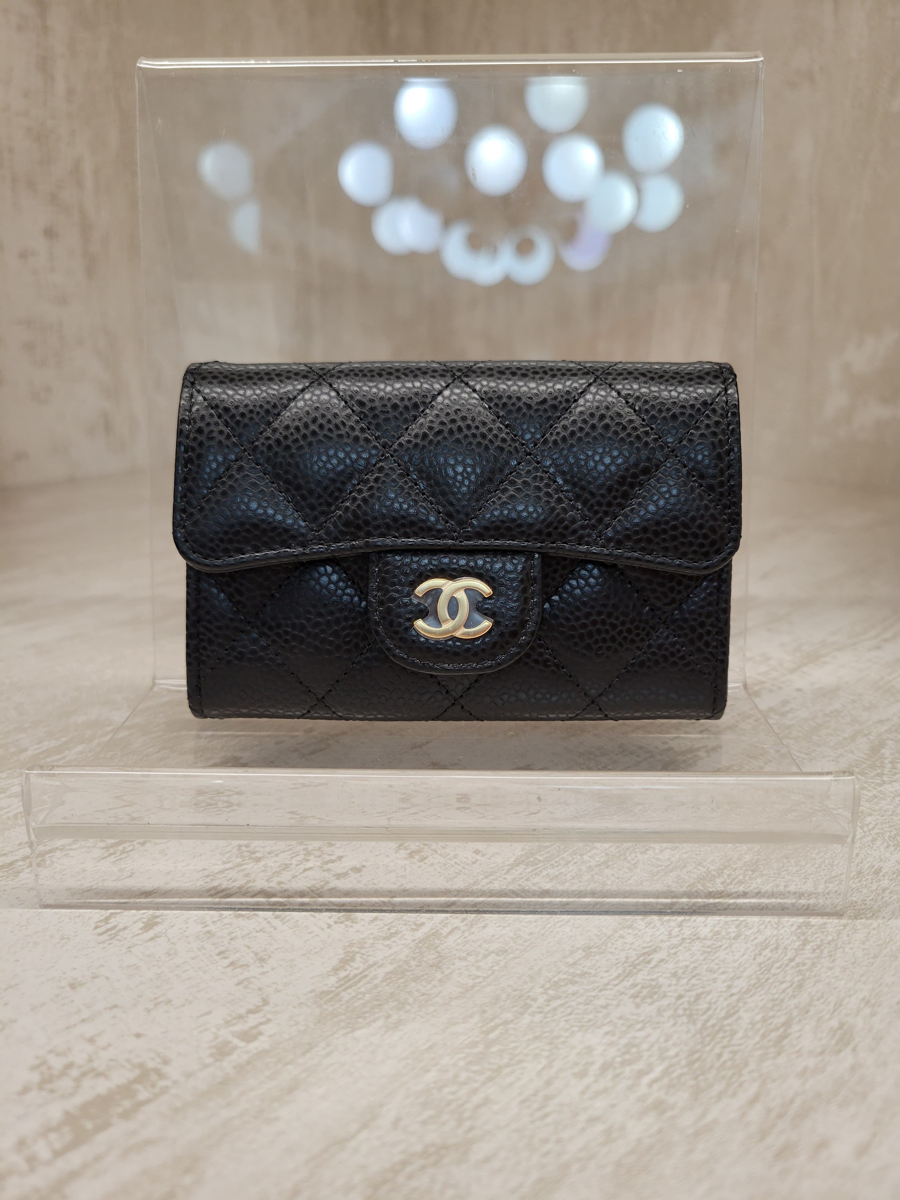Chanel  AP0214 FLAP CARD HOLDER BLACK GOLD CAVIAR 荔枝皮黑色 金扣