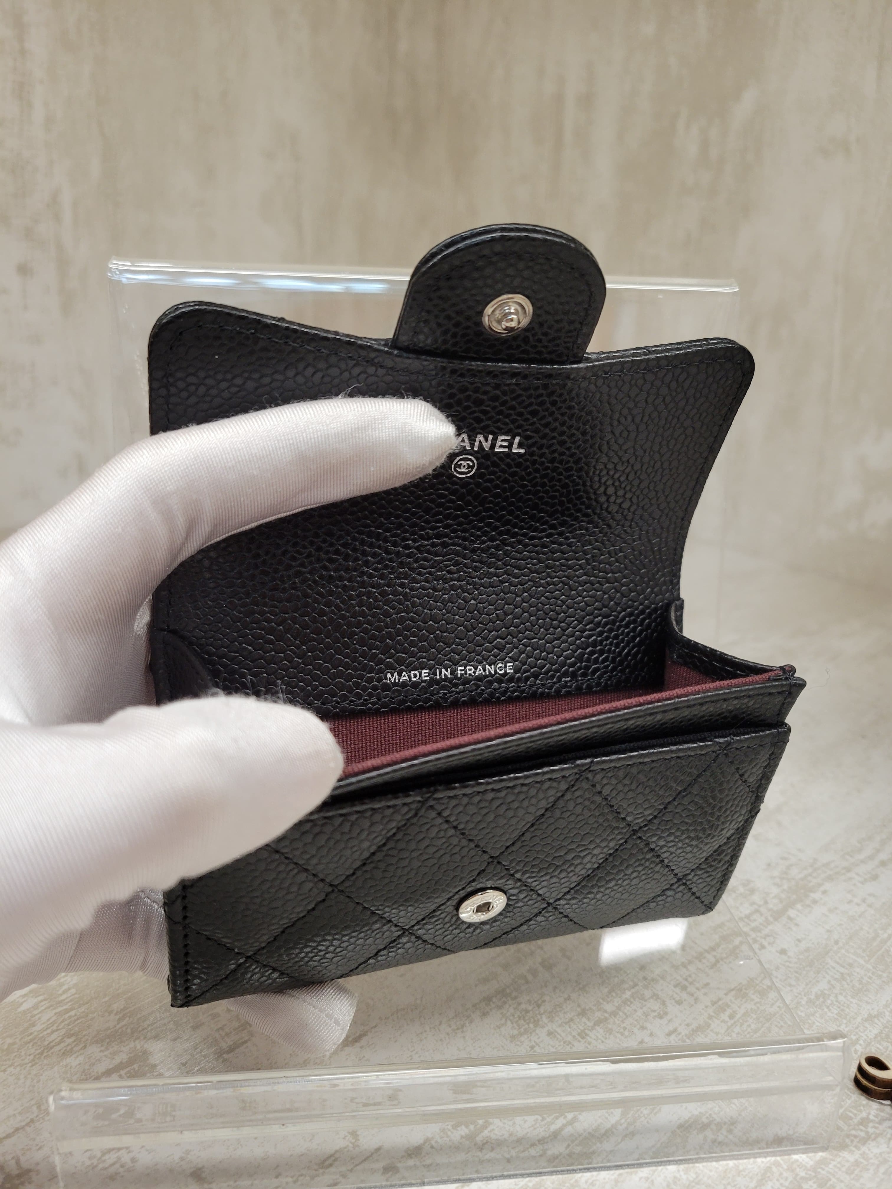 Chanel  AP0214 FLAP CARD HOLDER BLACK SILVER CAVIAR 卡包黑色銀扣牛皮