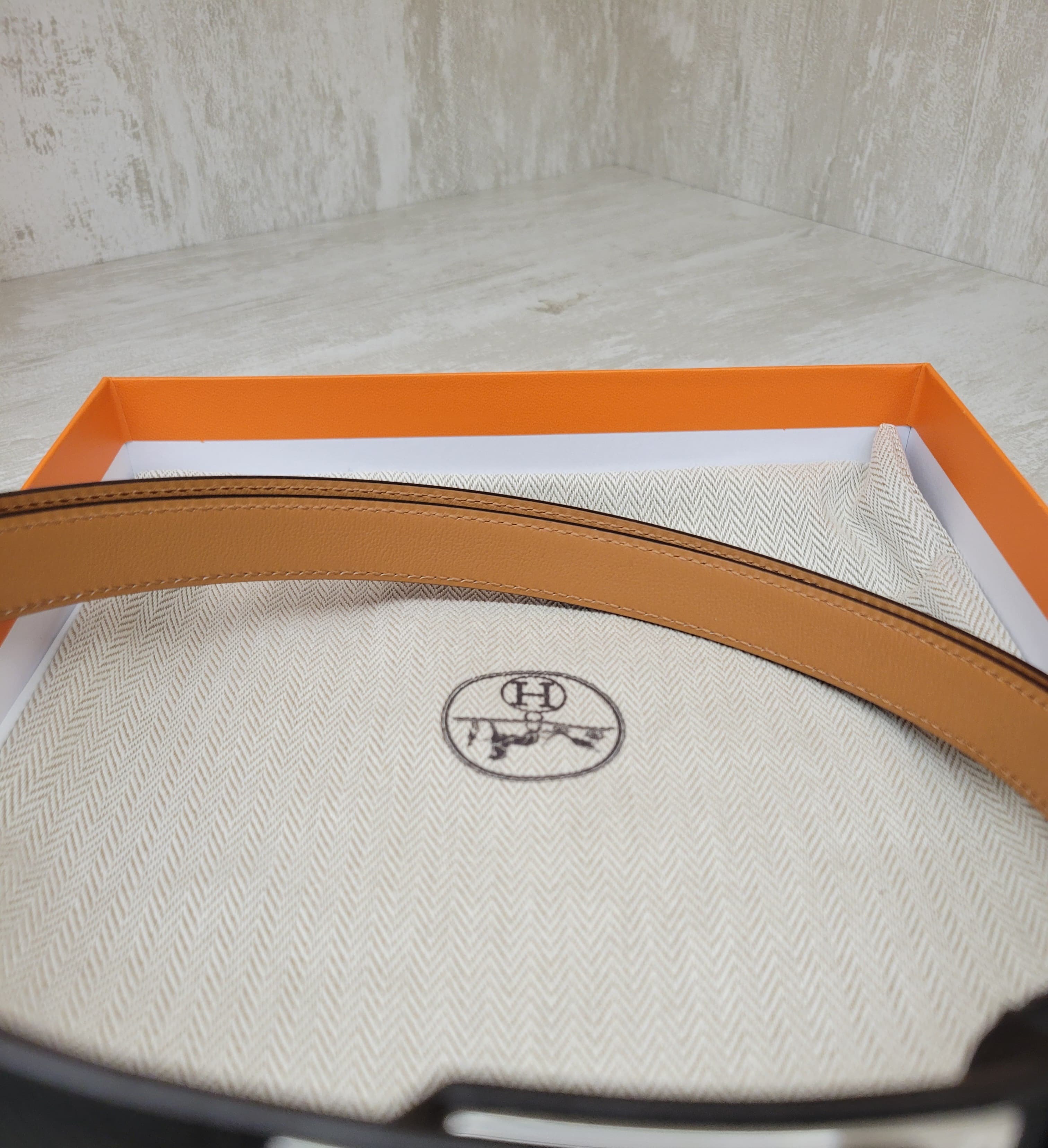 HERMES KELLY BELT NOIR P 黑銀