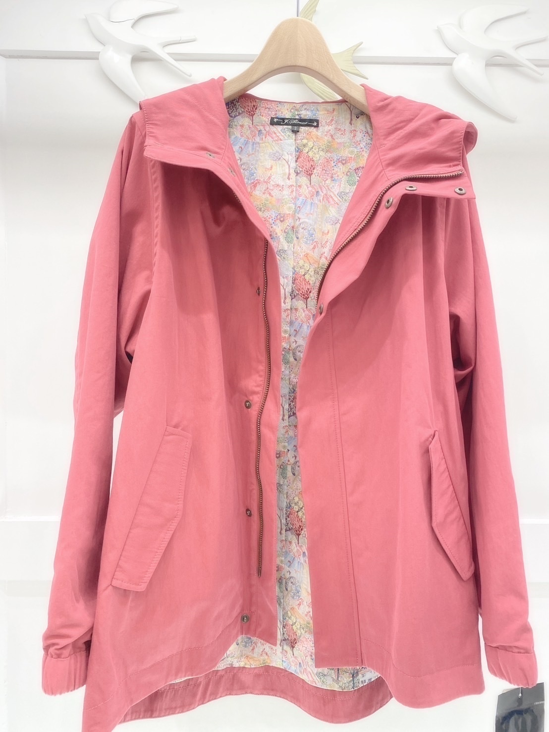 LB春夏連帽外套