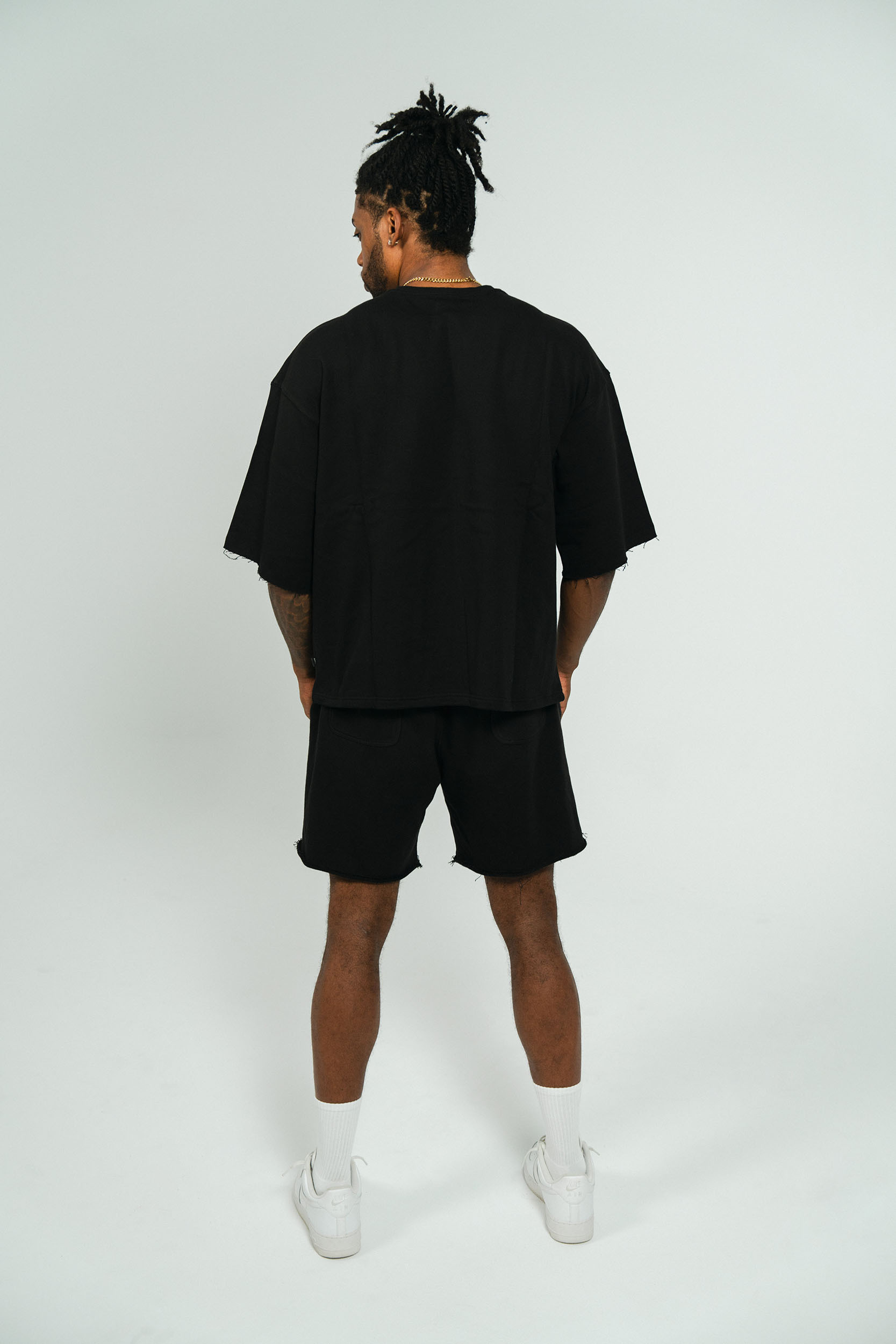 Rew-edged重磅寬版上衣